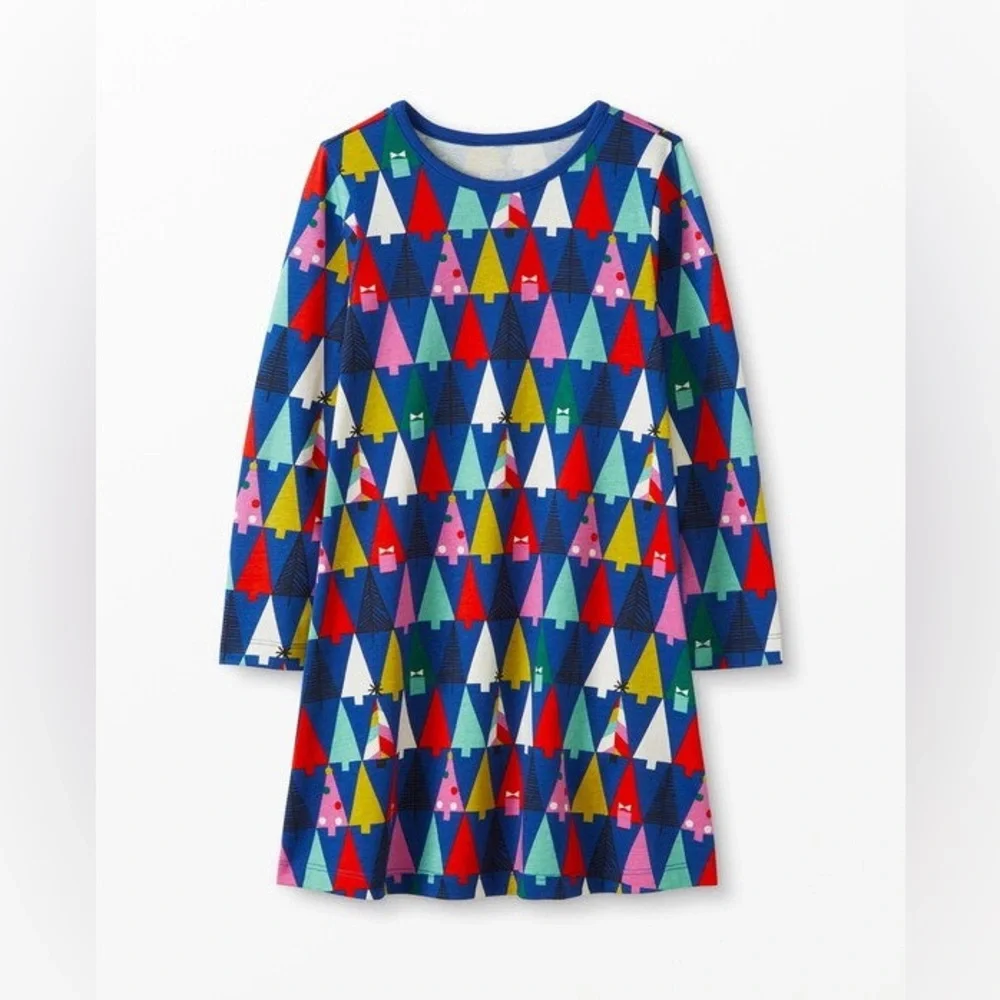 HANNA ANDERSSON Print A-line Dress in Oh Christmas Tree Size 130 US 8